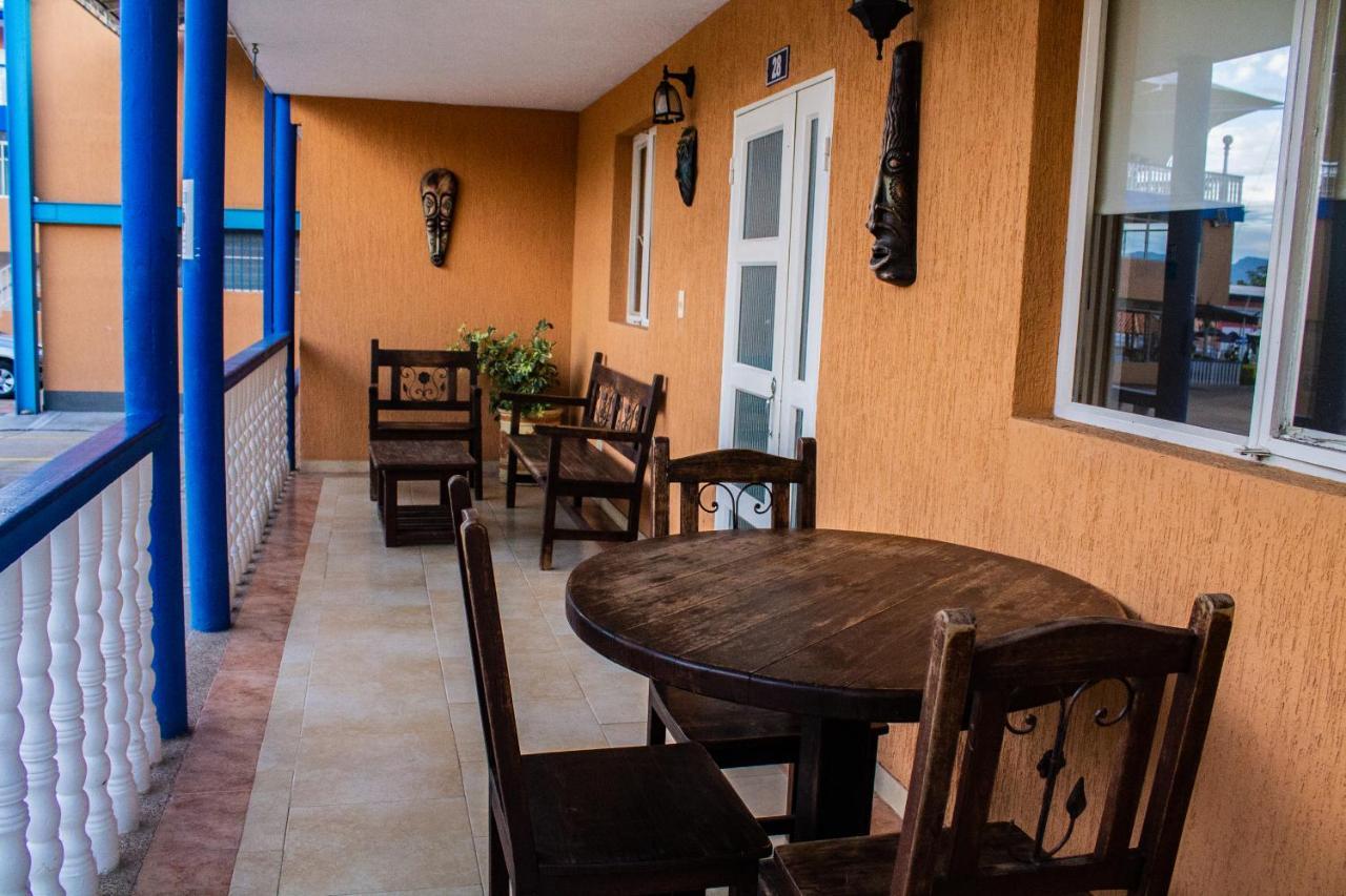 Hotel Chinauta Real Zewnętrze zdjęcie